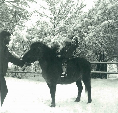 1985-farmar-na-roxane-s-tatou.jpg